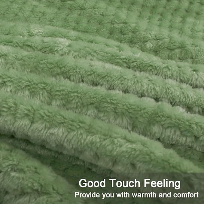 uxcell Flannel Fleece Bed Blankets, Soft Warm Microfiber Blanket, Mesh Fuzzy Plush 330GSM Lightweight Decorative Solid Blankets for Bed Full (70"x78") Army Green