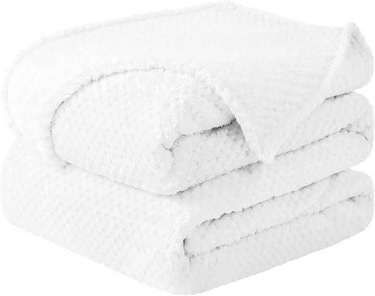 uxcell Flannel Fleece Blanket Bed Throw Blanket, Microfiber Warm Soft Blanket, Mesh Fuzzy Plush 330GSM Decorative Lightweight Blanket 50"x60", White Blankets for Bed