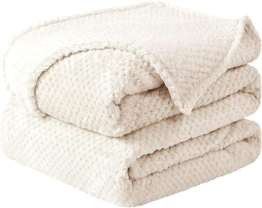 uxcell Flannel Fleece Bed Blankets, Soft Warm Microfiber Blanket, Mesh Fuzzy Plush 330GSM Lightweight Decorative Solid Blankets for Bed Twin (60"x78") Beige