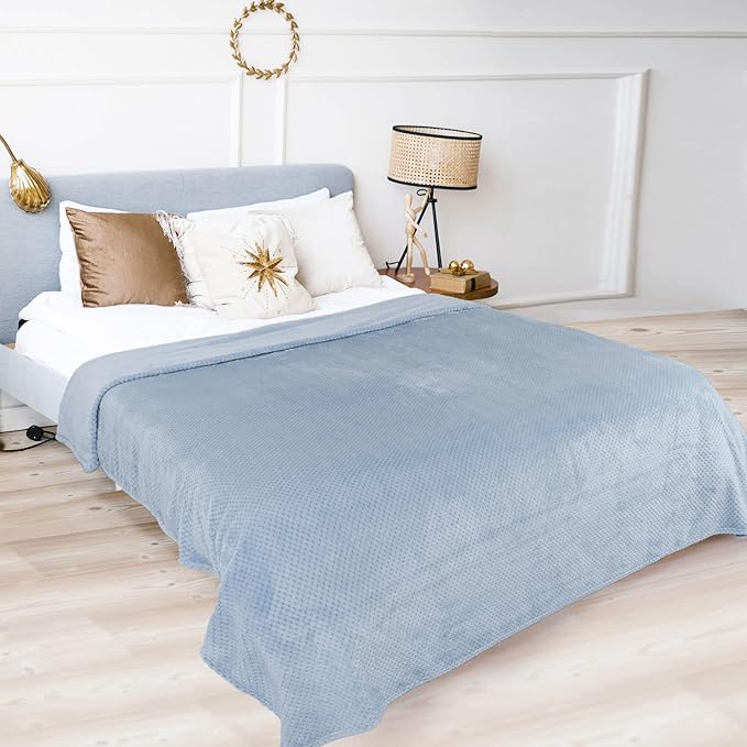 uxcell Flannel Fleece Bed Blankets, Soft Warm Microfiber Blanket, Mesh Fuzzy Plush 330GSM Lightweight Decorative Solid Blankets for Bed Queen (78"x90") Smoked Blue