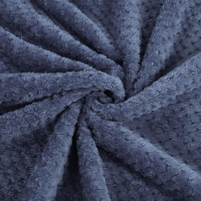 uxcell Flannel Fleece Bed Blankets, Soft Warm Microfiber Blanket, Mesh Fuzzy Plush 330GSM Lightweight Decorative Solid Blankets for Bed Queen (78"x90") Navy Blue